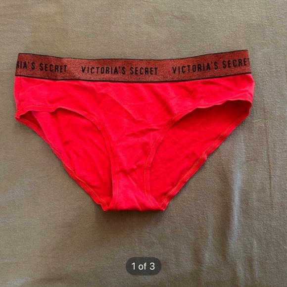 Victoria's Secret Other - Victoria's Secret Red‎ and Black Hip Hugger Hipster Underwear (M)